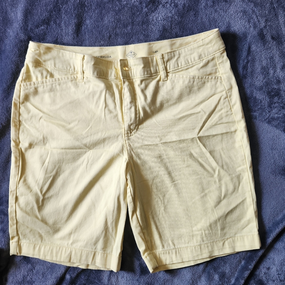 Women’s Pale Yellow Bermuda Shorts